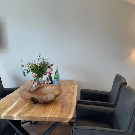 Strand Lodge Apartment